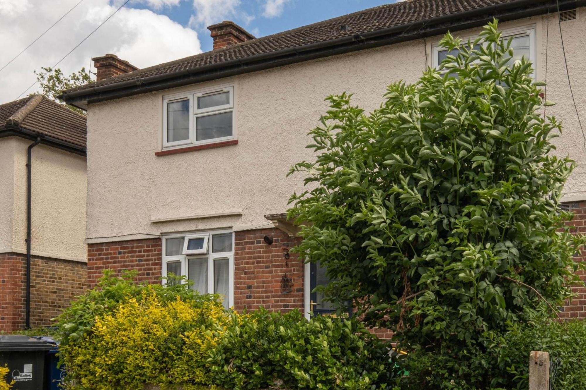 Appartamento Hanwell 2 Bedroom Maisonette By 360stays *